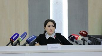 Hilola Umarova: “Maktablar hududi noqonuniy sotib yuborilgan”