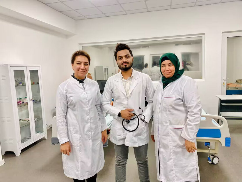 Toshkent tibbiyot universiteti talabasi samolyotda inson hayotini saqlab qoldi